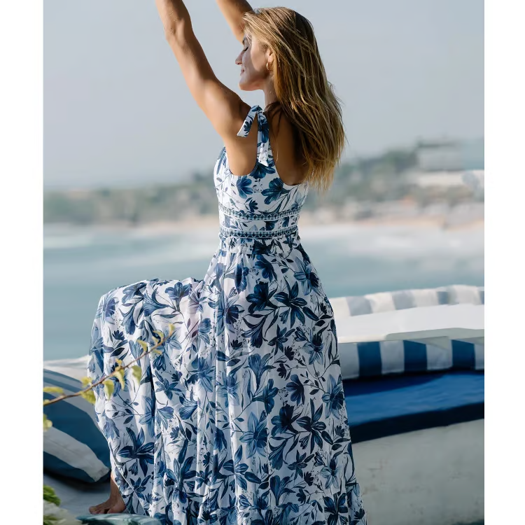 Bloom Sæt – Badedragt med matchende nederdel